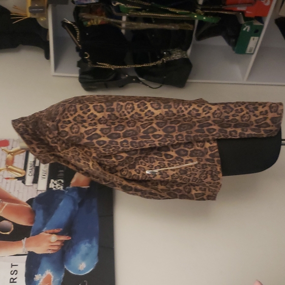 NWT Tahari Brown Faux Suede Leopard Print Moto Biker Jacket Size S - Picture 8 of 12